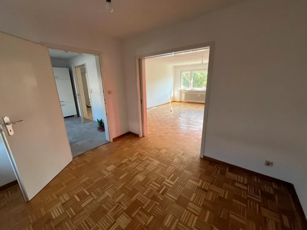 Bright 3.5-Room Ground Floor Apartment LIMITED 89 sqm Terrace Built-in Kitchen