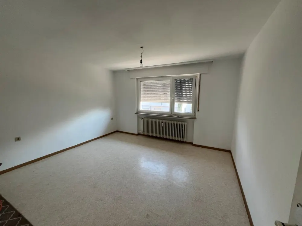 Bright 3.5-Room Ground Floor Apartment LIMITED 89 sqm Terrace Built-in Kitchen