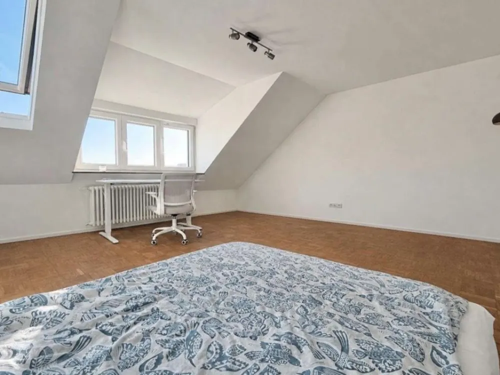 1 Zimmer Wohnung mit Stellplatz Stuttgart Untertürkheim