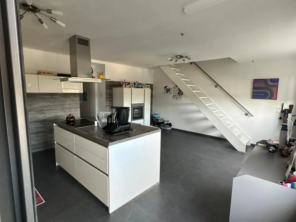 4,5 Zimmer Maisonetten Wohnung 132 qm mit EBK