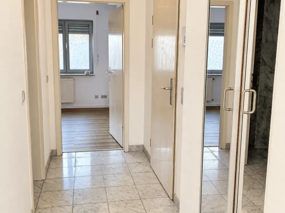 Attraktive 1-Zimmerwohnung in ruhiger/zentraler Lage von Alt-Saarbrücken