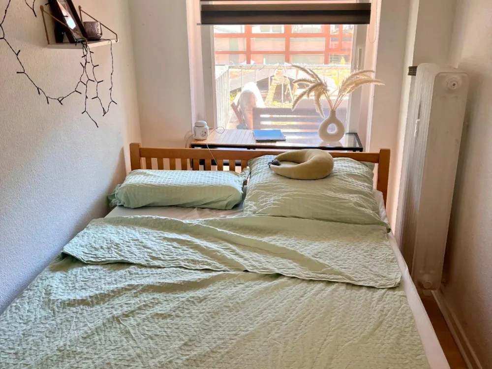 Untermiete: September - Oktober, Schöne Südstadt Wohnung