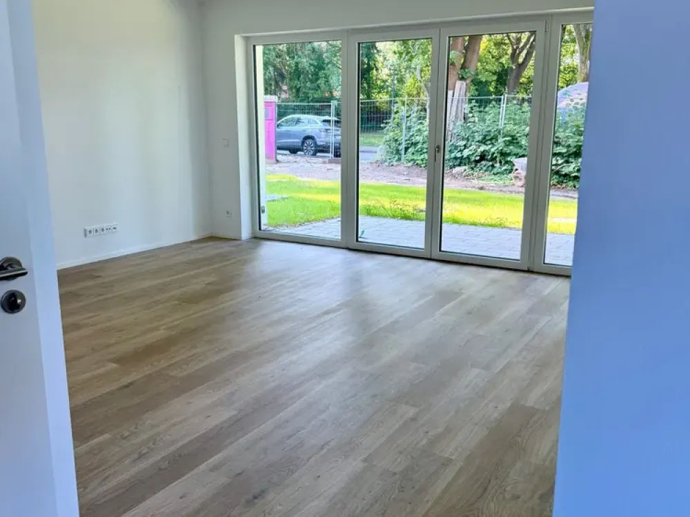 Erstbezug Neubau: 3-Zimmer mit Terrasse in den Elbvororten, 86,7 m², EG