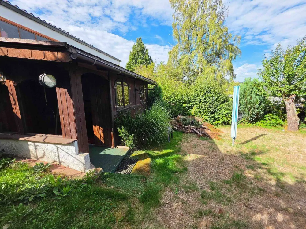 2-ZKB-Wohnung mit Einbauküche, Balkon und Garten in ruhiger Lage von Dudweiler