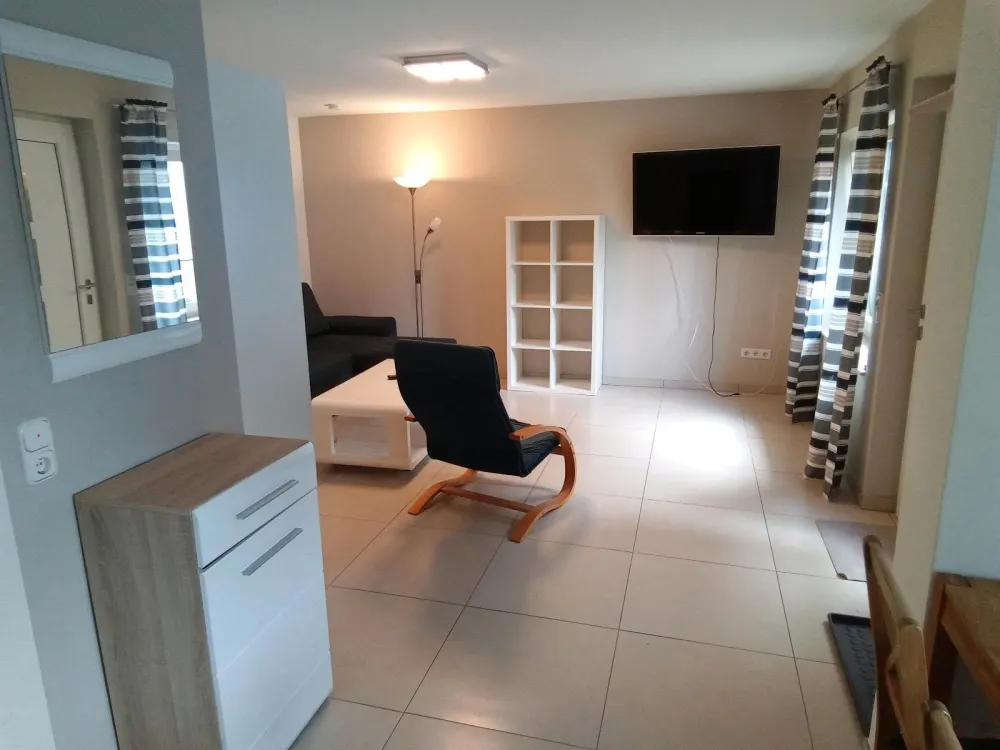 Apartment / 1,5 Zimmer-Wohnung 36m2 + Terrasse in Paderborn-Dahl