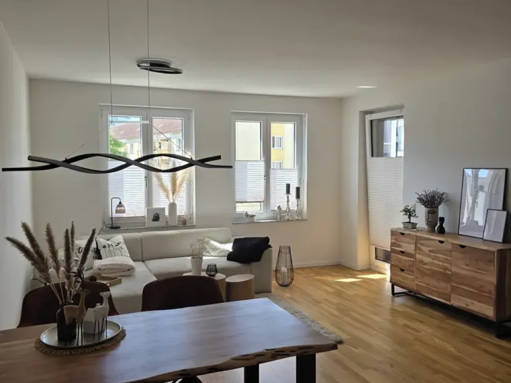 Nachmieter gesucht: 2-Zimmer-Wohnung mit Balkon in Dresden