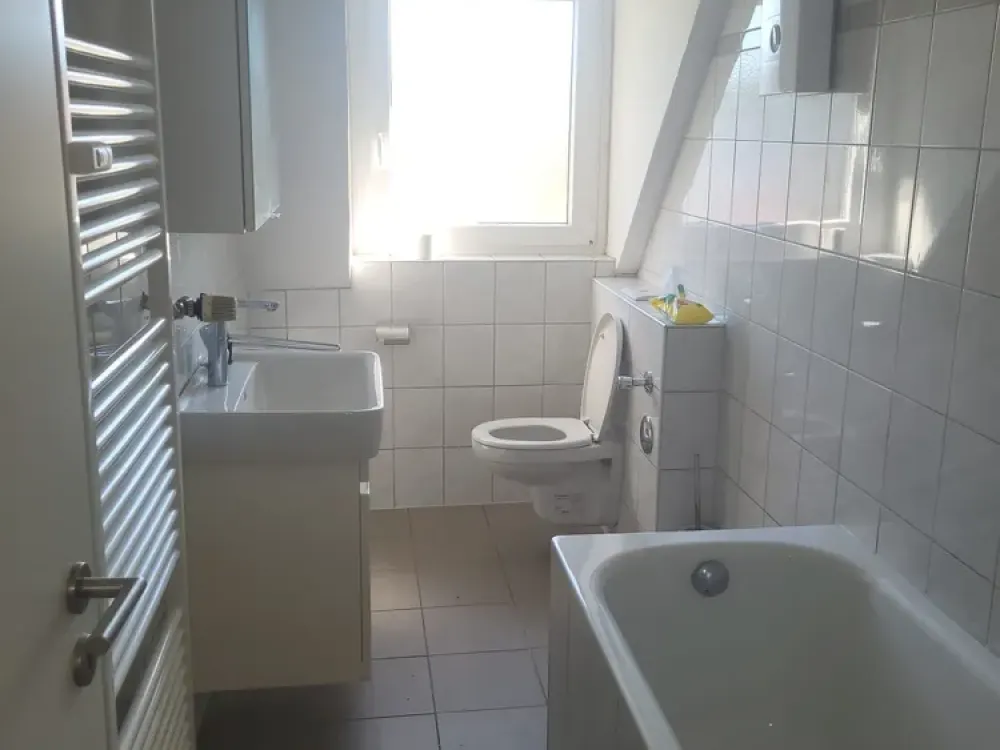3,5-Raum-Wohnung mit Balkon, ruhig und zentral