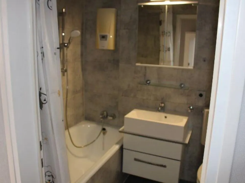 Partially Furnished 1.5 Room Apartment, approx. 40 sqm with a Parking Space.