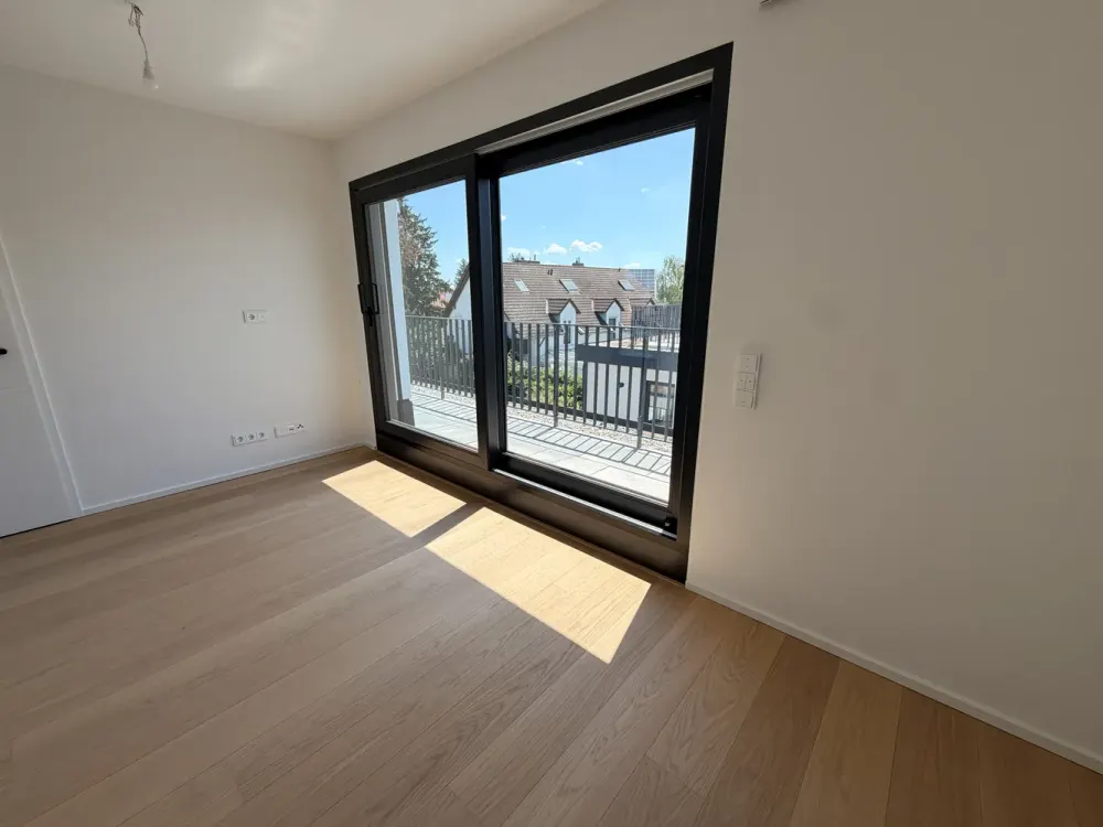 Exklusive 2-Zimmer-Neubauwohnung im Menzinger Duo, große Dachterrasse, Luxusküche mit Miele-Geräten