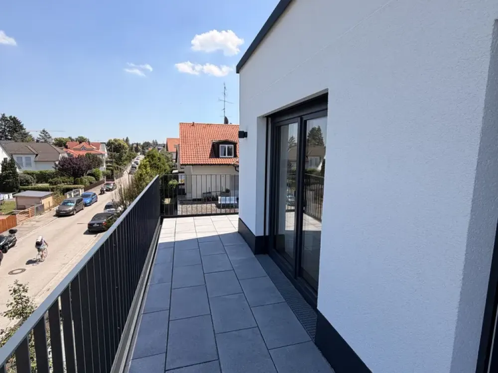 Exklusive 2-Zimmer-Neubauwohnung im Menzinger Duo, große Dachterrasse, Luxusküche mit Miele-Geräten
