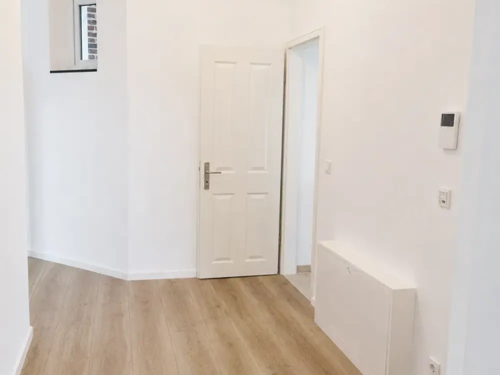Neuwertig & großzügig, 5 Zimmer mit Terrasse | Ideal für Paare, Homeoffice & Familien