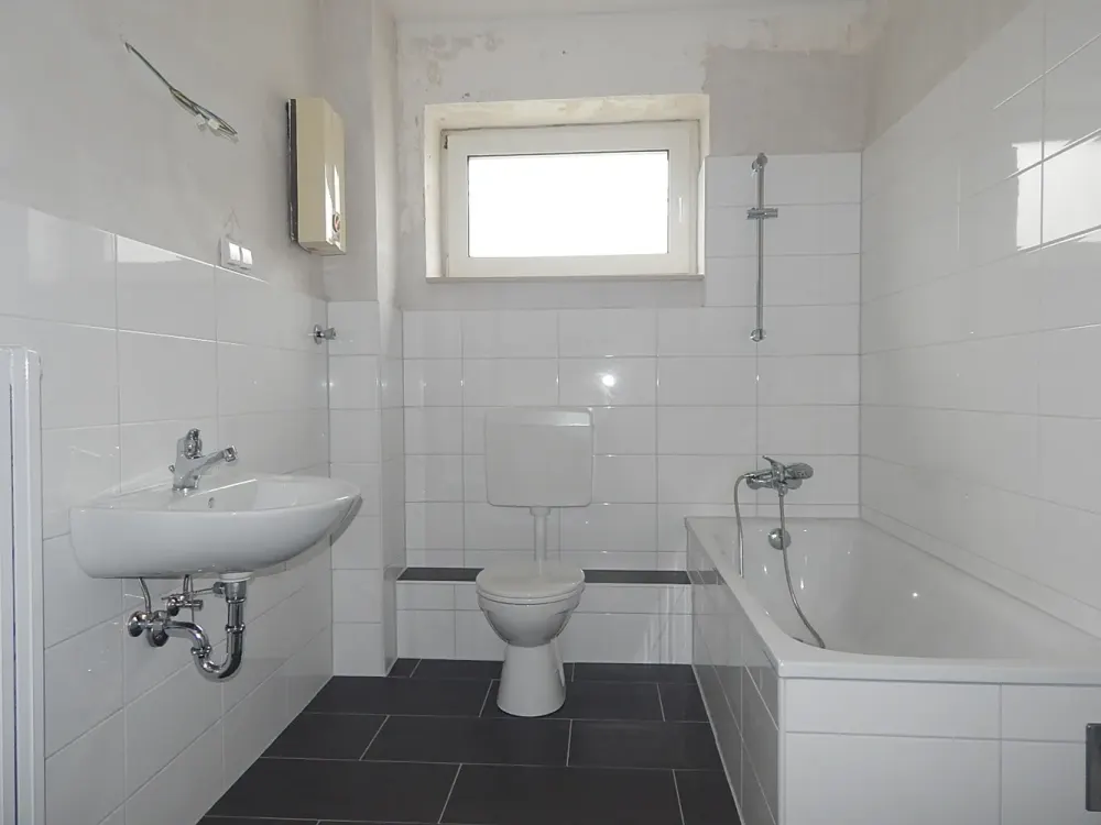 Singles aufgepasst! geräumige 2-Zimmer-Wohnung mit Tageslichtbad