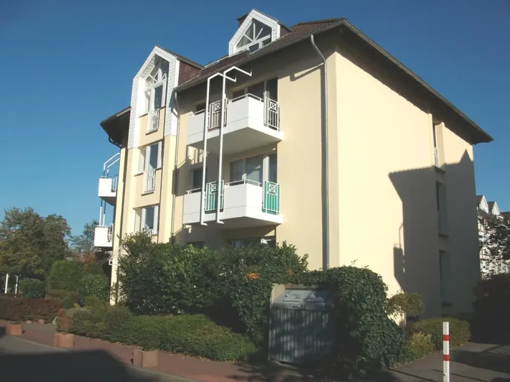 Schicke Wohnung mit Balkon in Langenfeld