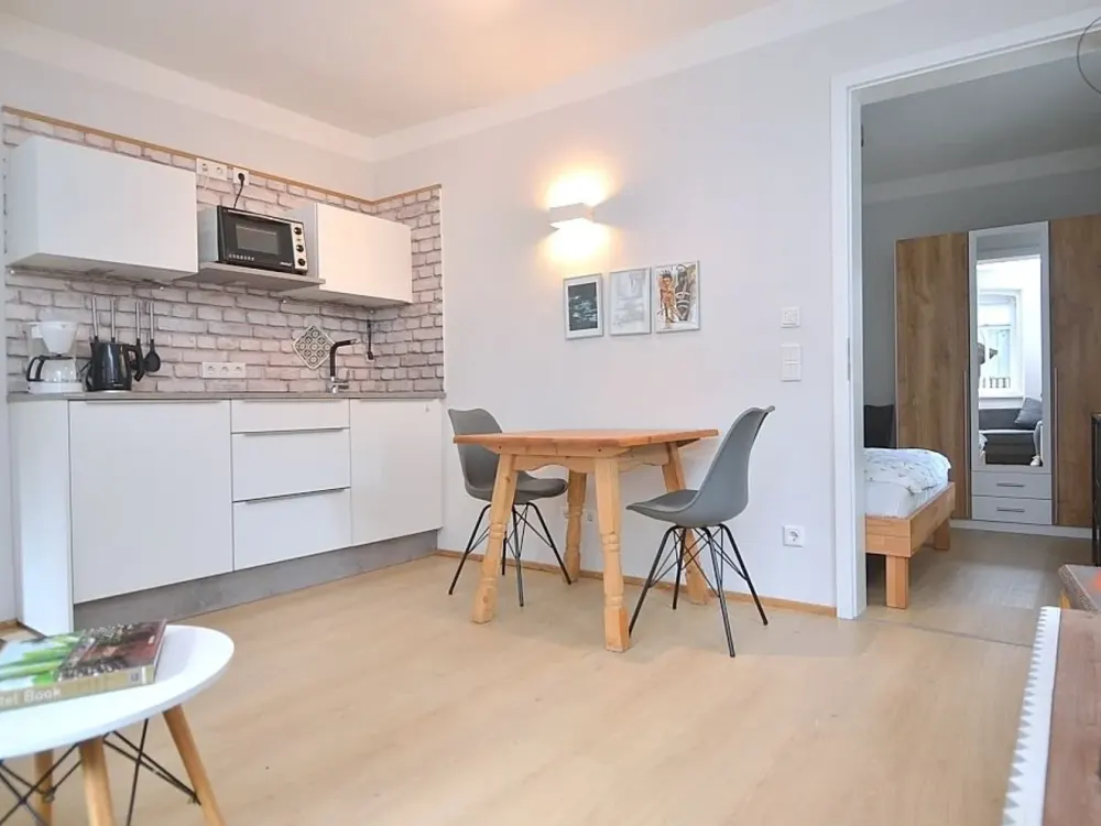 Exklusiv möbliertes 2-Zimmer-Apartment mit WLAN in Nürnberg nahe Innenstadt
