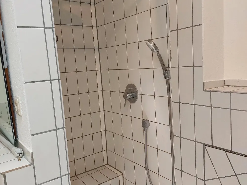 Große 3-Zimmer-Altbauwohnung in Esslingen