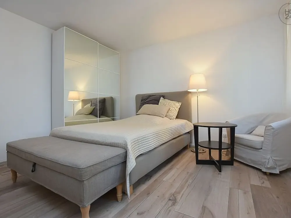 Modern möbliertes Apartment mit Fußbodenheizung in Stuttgart West