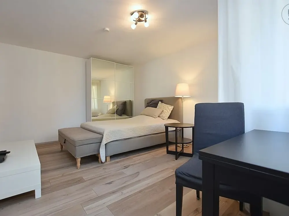 Modern möbliertes Apartment mit Fußbodenheizung in Stuttgart West