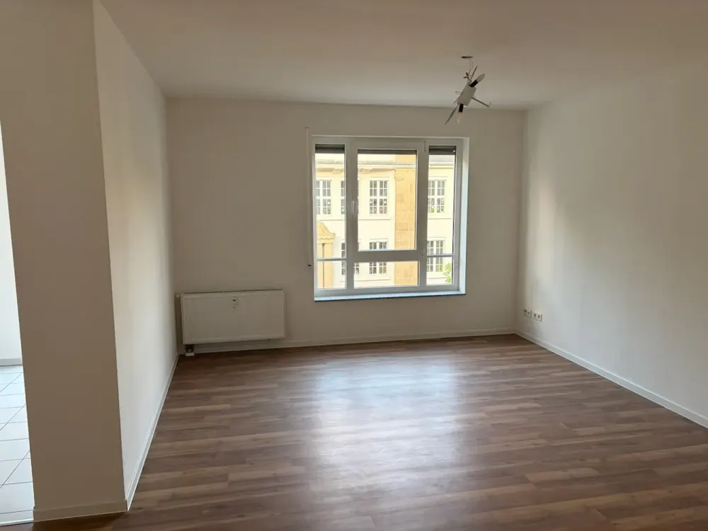 Lebendig wohnen in Opladen: 2,5-Zimmer-Wohnung mit gutem Schnitt