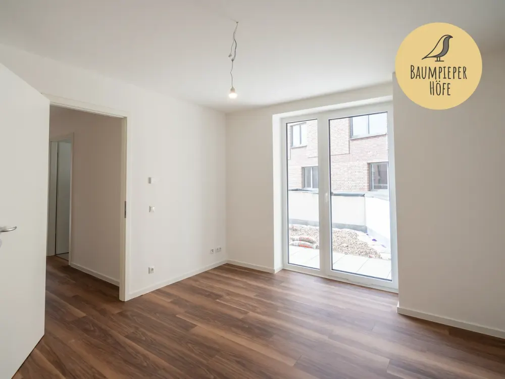 Maisonette Apartment with Built-in Kitchen and Terrace