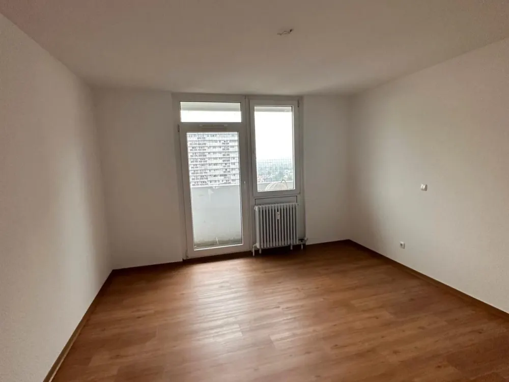 Modernisierte 3-Zimmer-Wohnung mit Balkon zu vermieten!