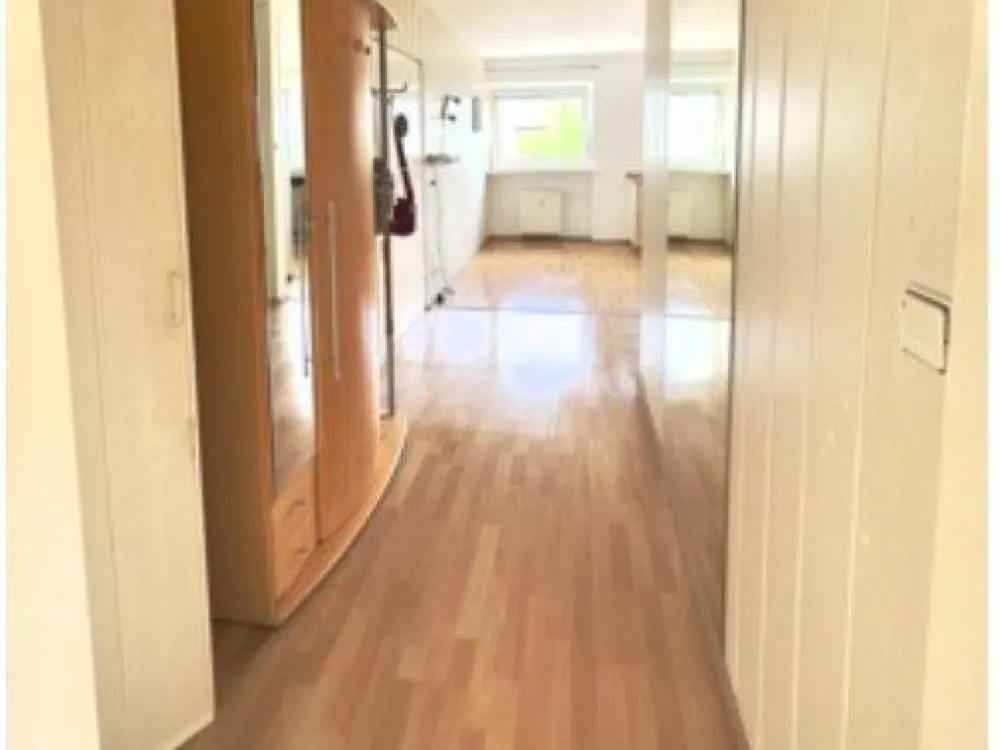 Möblierte 4-Zimmer-Wohnung in Fürth