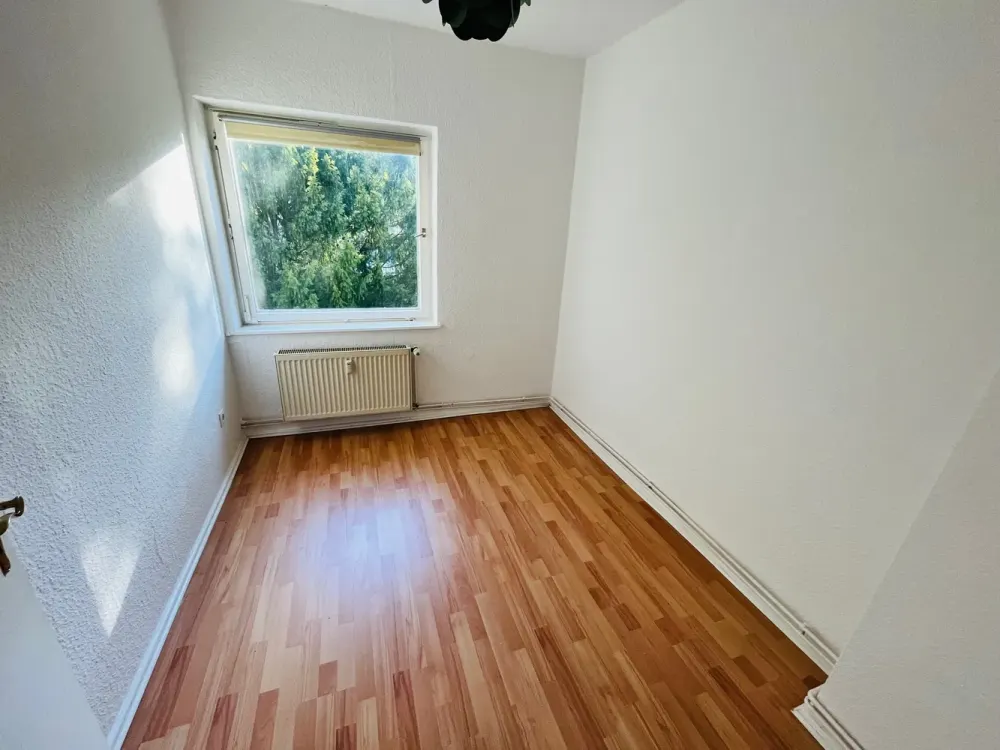 **Besichtigung: DO.10.09.26 um 17:15 Uhr** Helle Balkon-Whg in ruhiger Lage!