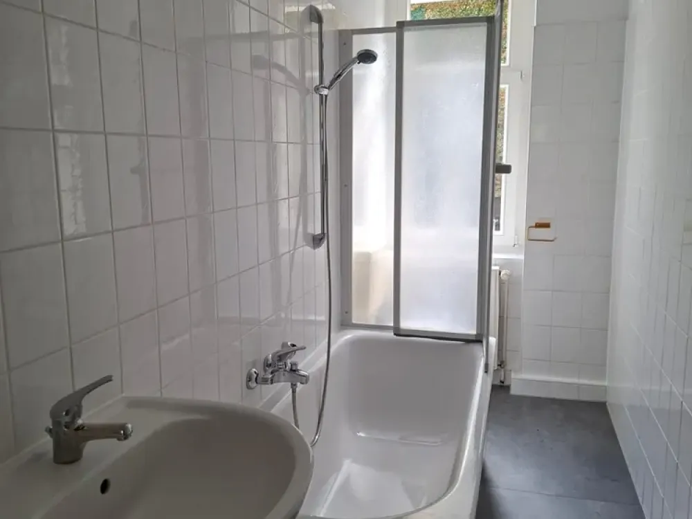 Interesse? Hübsche Zwei-Zimmer-Wohnung im Erdgeschoss
