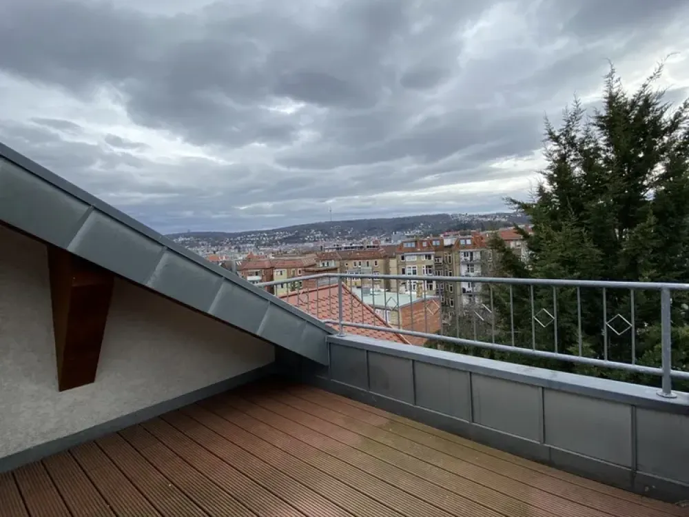 4-Zimmer-Dachgeschosswohnung mit Kamin & Sonnenterrasse