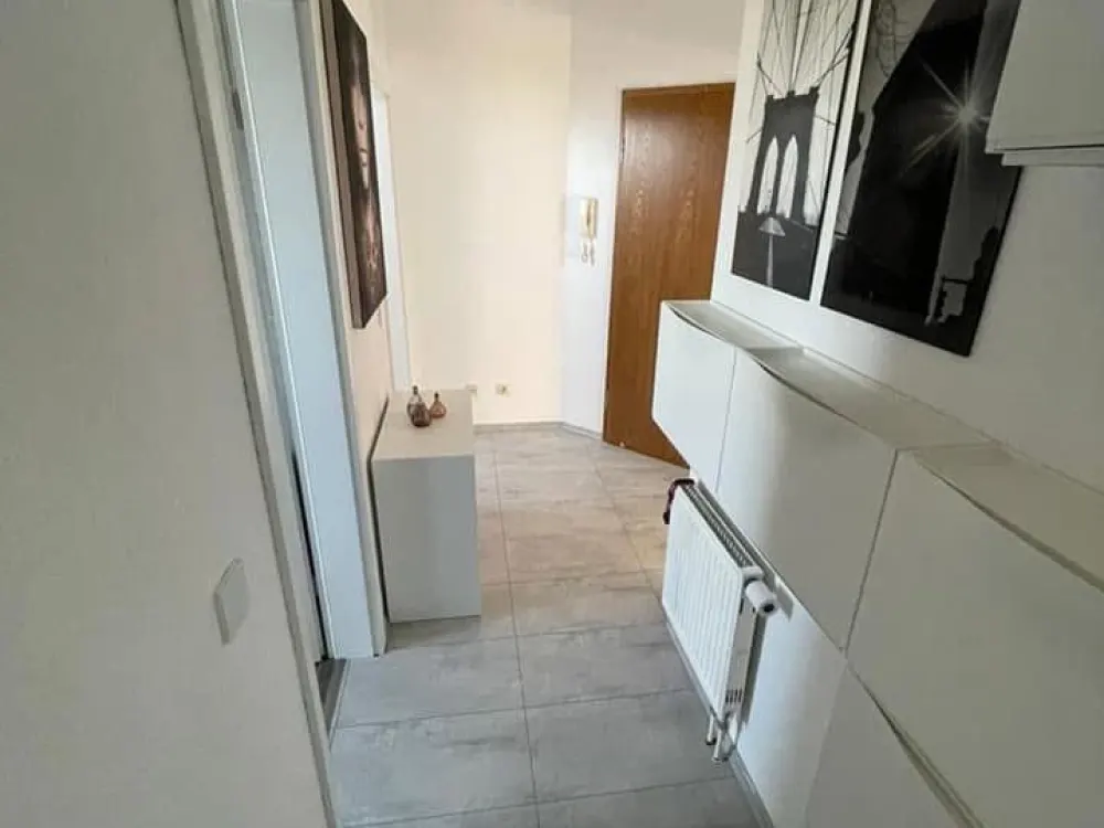 Stilvoll möblierte 2-Zimmer-Dachgeschosswohnung