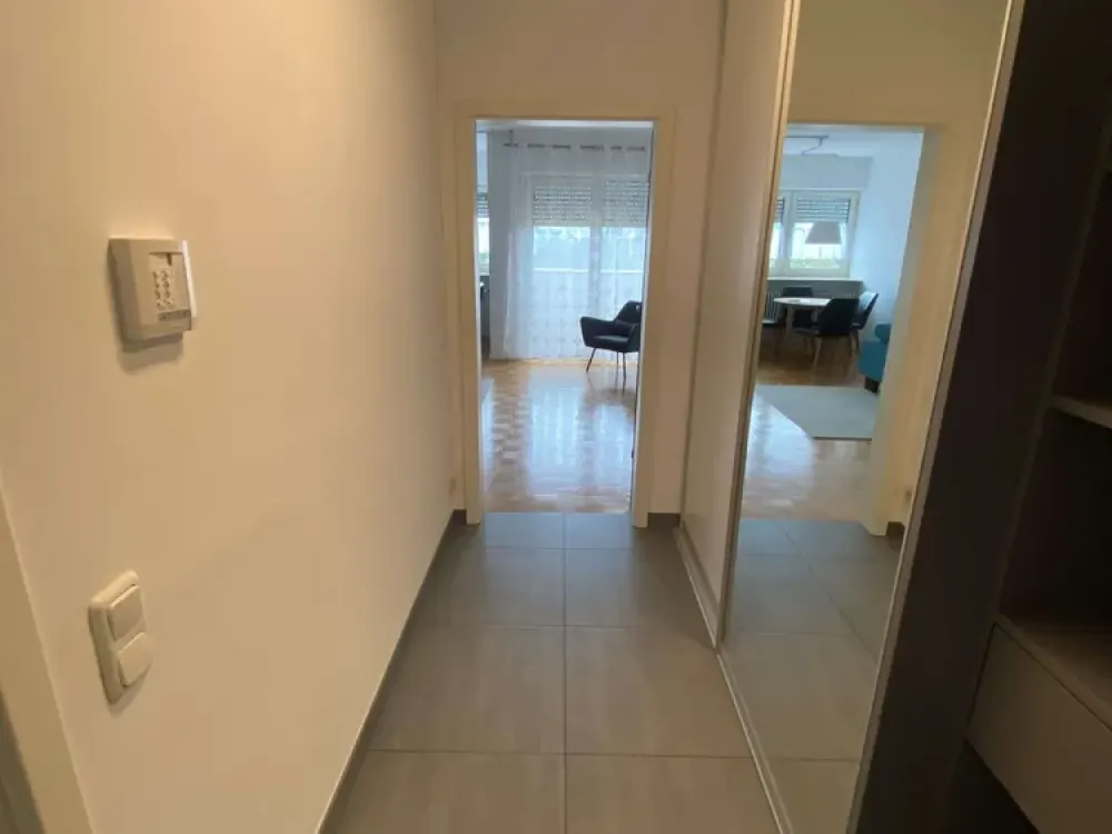 **Vollmöbliertes 1 ZKB Appartement inkl. EBK & Balkon