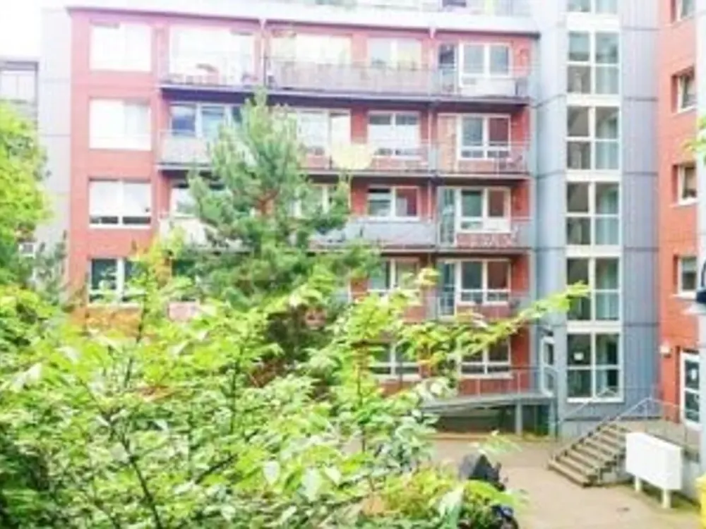 Moderne & gepflegte 2-Zi-Wg. (im 2. OG) im Prenzl.Berg, Balkon, EBK, Parkett, optional TG-Stellplatz