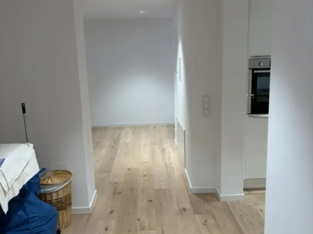 Exklusive und seniorengerechte 2 ½ -Zimmer-Whg mit Balkon und hochwertiger Einbauküche in SG Wald