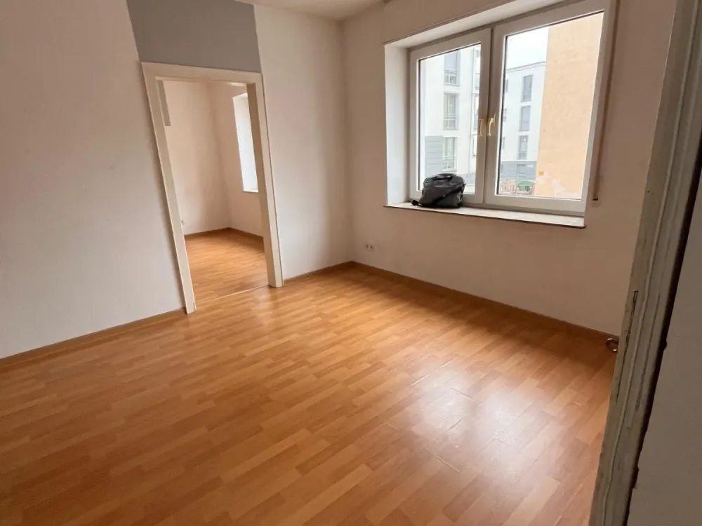 3-Zimmer-Geschäftswohnung mit flexibler Nutzung als Wohnung/Büro