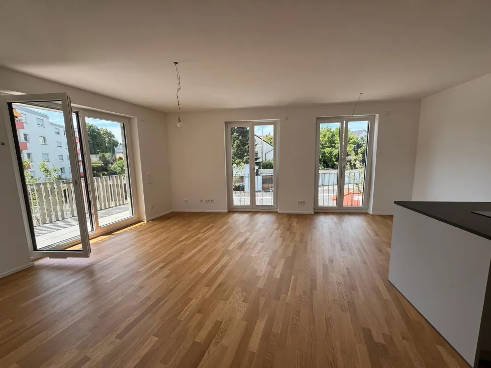 Moderne 3-Zimmer-Wohnung mit Balkon