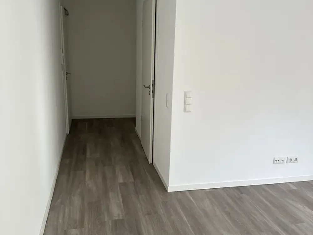 Freundliche 2-Zimmer-Wohnung im 1. OG mit Einbauküche und Balkon in Barmbek-Nord, Hamburg