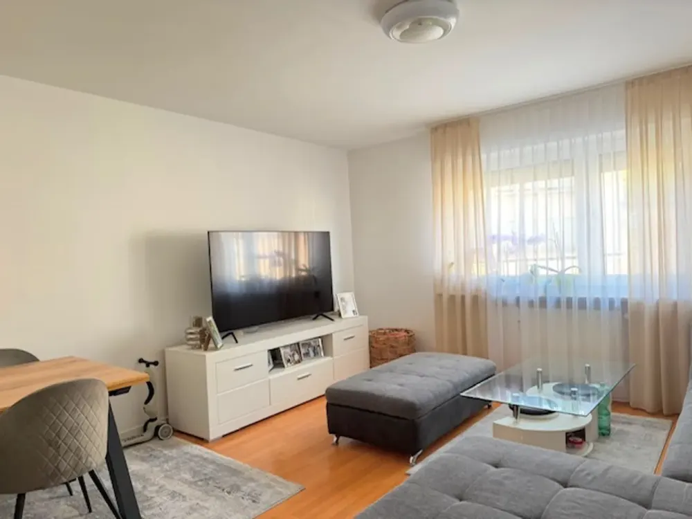 +++Wohnen in der City: 3 ZKB.- Whg. plus Stellplatz+++