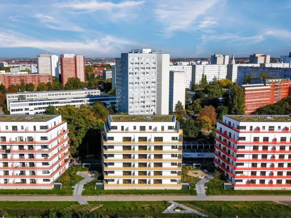 NEW BUILDING AT NEUER PARK | Barrier-Free Apartment with Space for Everyday Life and Relaxation