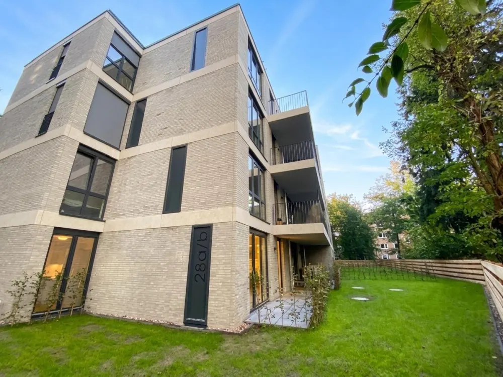 Compact 1-Room Apartment for Rent in Hamburg Uhlenhorst - Wentzel Dr.
