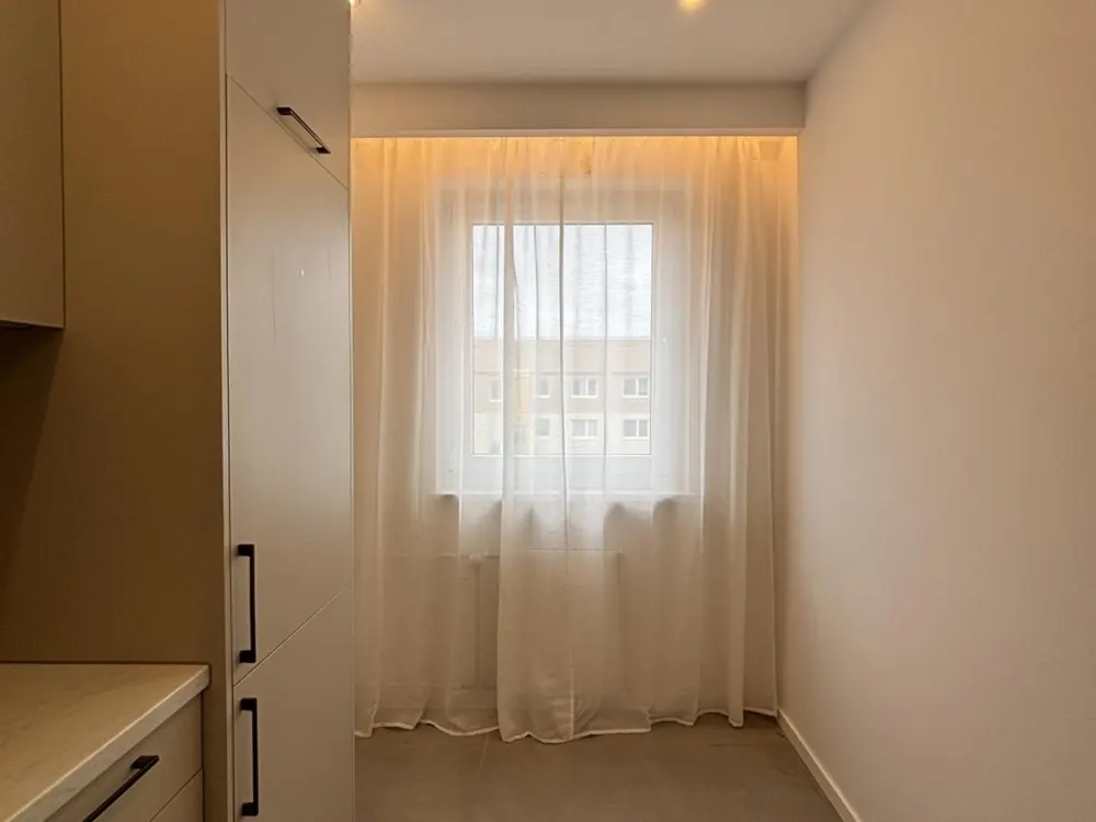 moderne 3-Zimmer-Wohnung in Leipzig / Lausen-Grünau, Hausmeisterservice u.v.m.