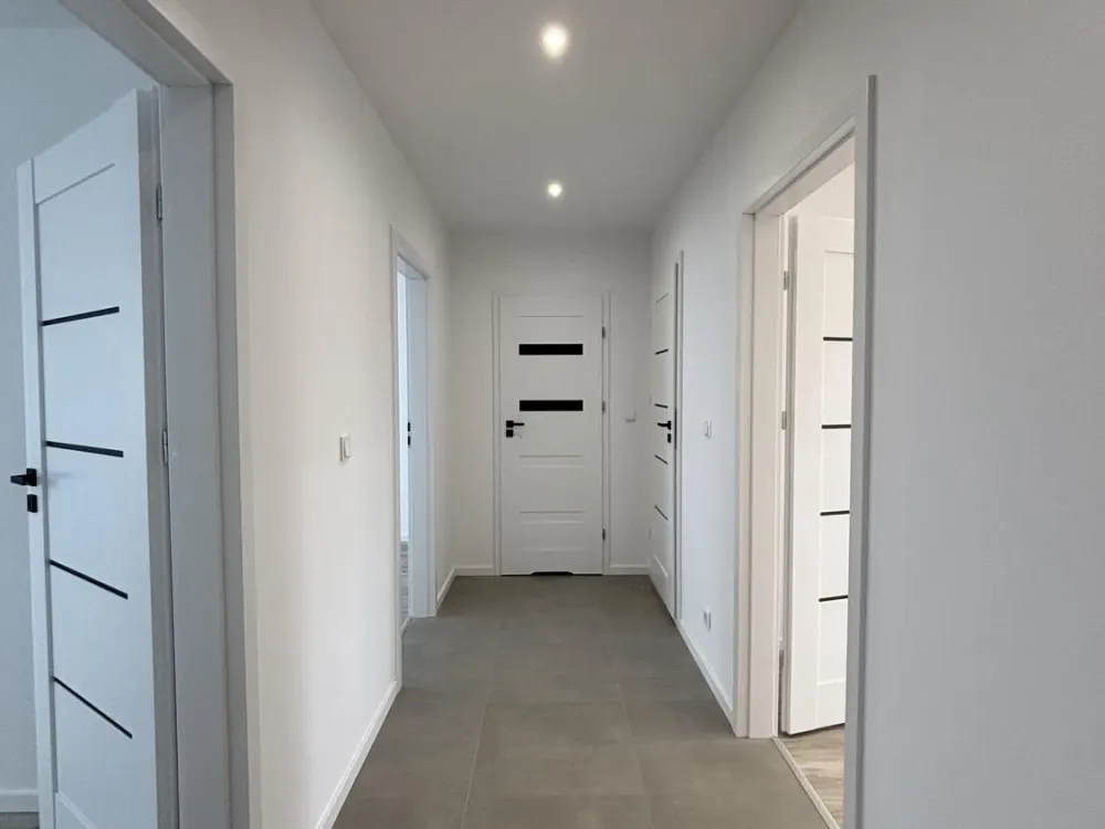 moderne 3-Zimmer-Wohnung in Leipzig / Lausen-Grünau, Hausmeisterservice u.v.m.