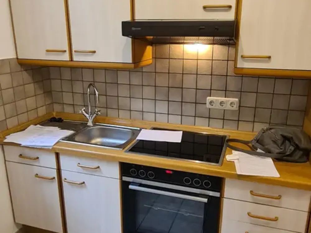 1-Zimmer-Single-Einliegerwohnung im Souterrain in ruhiger Lage, von Privat, keine Provision