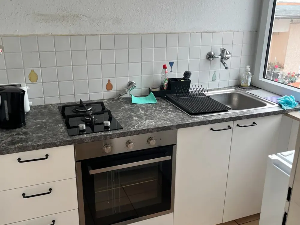 1 Zimmer Wohnung Daimler nähe voll möbiliert mit EBK