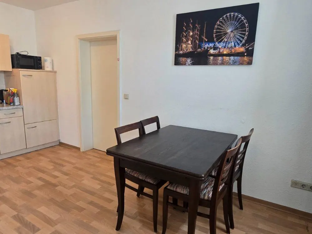 Möblierte Wohnung im Zentrum von Rostock | Langfristige Vermietung