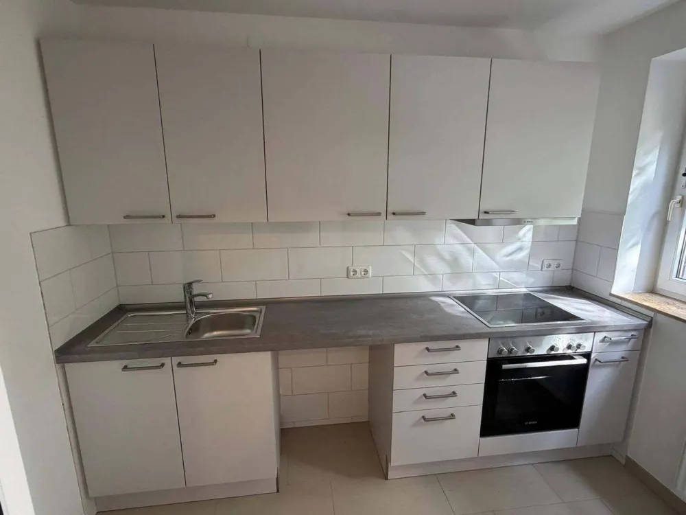 Horn: 4 Zimmer - Erstbezug nach Sanierung - Balkon - Vollbad