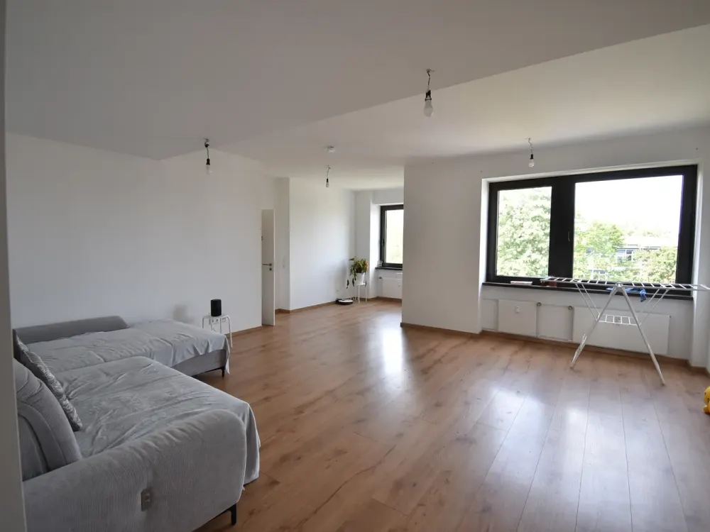 Zentral Wohnen! Moderne 3-Zi-Whg auf der Grafenberger Allee
