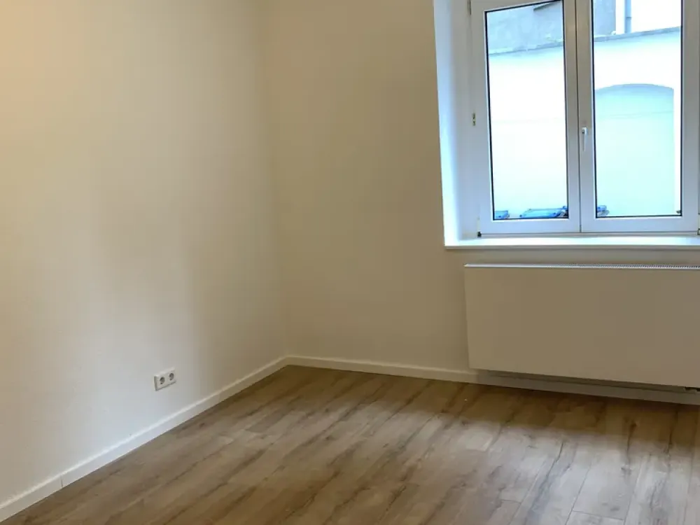 Anfragestop !! Wunderschöne modernisierte 2-Zimmer-Wohnung in Pempelfort