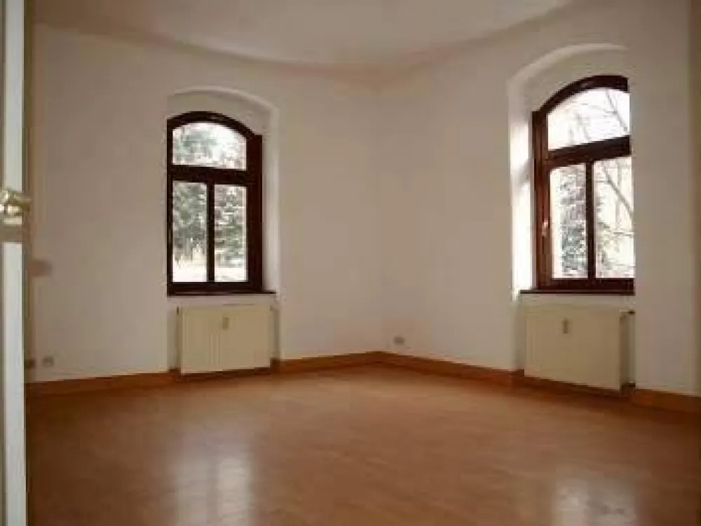 Ihr großzügiges neues Zuhause im denkmalgeschützen 5-Familienhaus