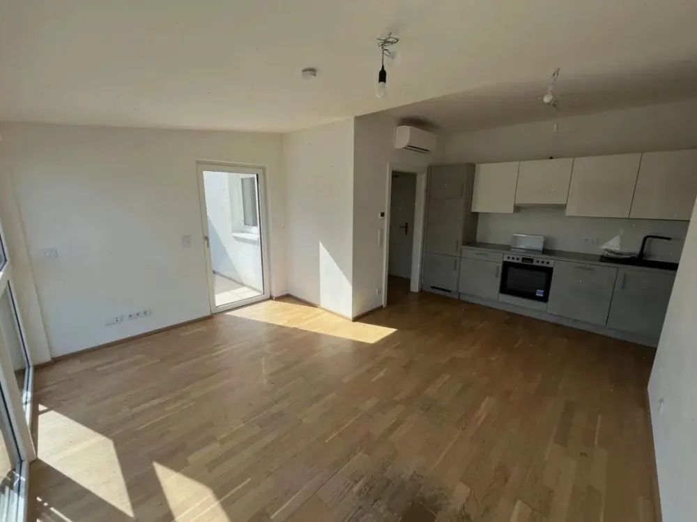 Moderne 3-Zimmer-Wohnung mit Terrasse