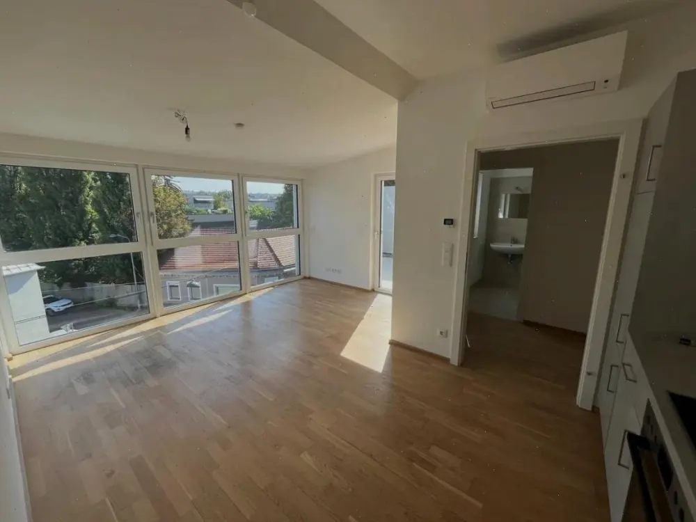 Moderne 3-Zimmer-Wohnung mit Terrasse