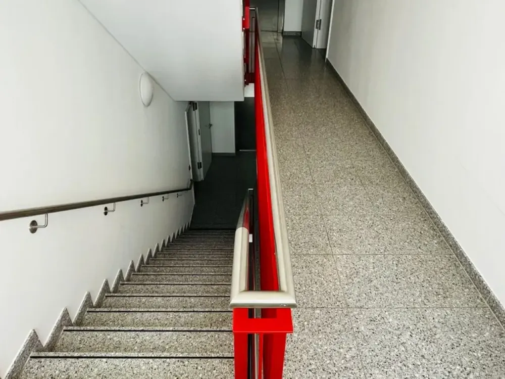 Schicke Neubauwohnung mit eigener Terrasse und EBK sucht neue Bewohner!